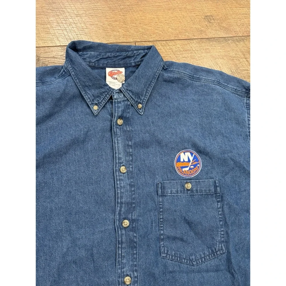 Vintage New York Islanders Embroidered Long Sleeve Denim Button Up Shirt XL Blue